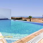 Villa Blue - Front Spectacular Sleeps 10