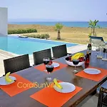 Blue - Front Spectacular Sleeps 10 Villa