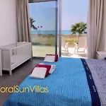 Blue - Front Spectacular Sleeps 10 *