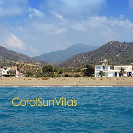 Blue - Front Spectacular Sleeps 10 *