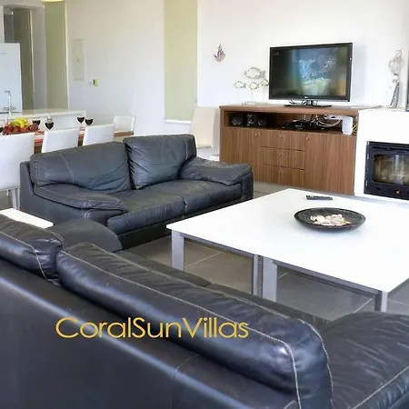 Blue - Front Spectacular Sleeps 10 Villa *