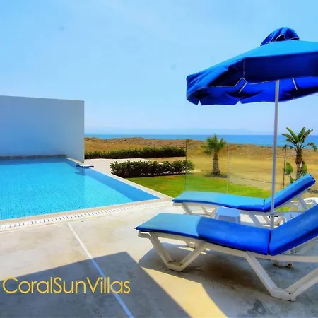 Villa Blue - Front Spectacular Sleeps 10 Argaka