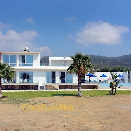 Villa Blue - Front Spectacular Sleeps 10 Argaka