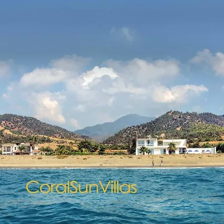 Villa Blue - Front Spectacular Sleeps 10