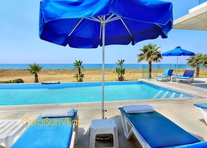 Blue - Front Spectacular Sleeps 10