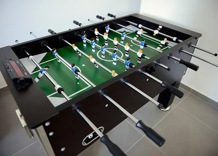 Blue - Front Spectacular Sleeps 10 Argaka