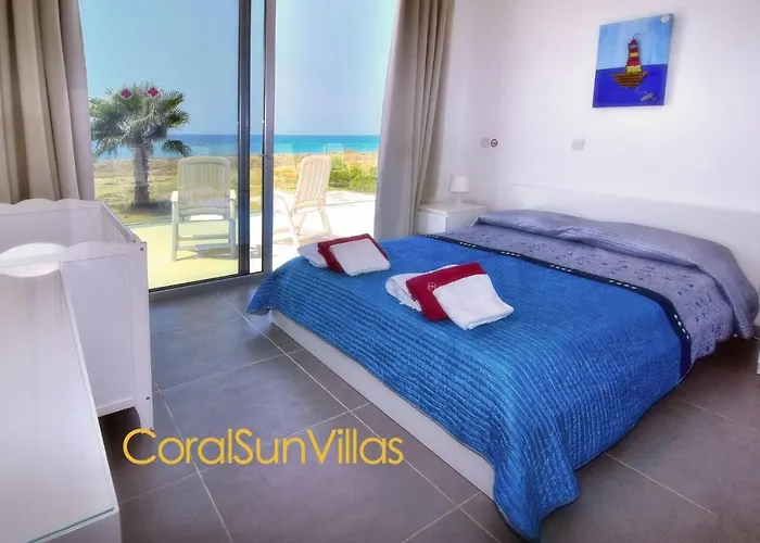 Villa Blue - Front Spectacular Sleeps 10