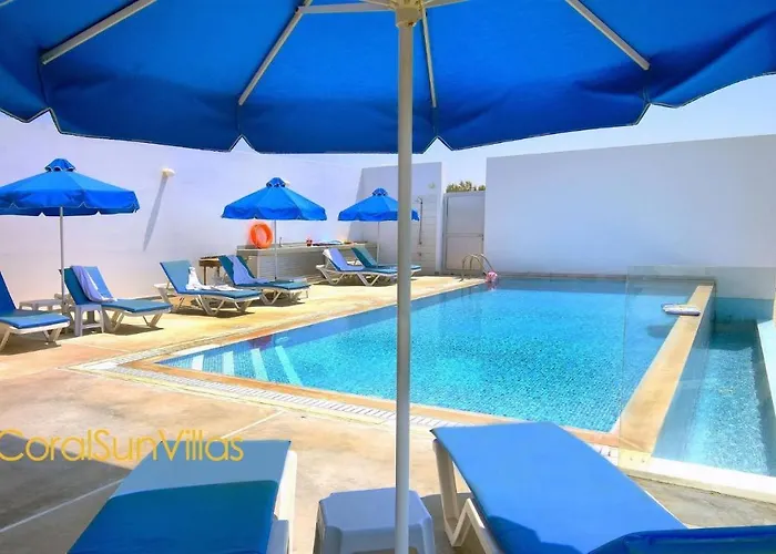 Villa Blue - Front Spectacular Sleeps 10