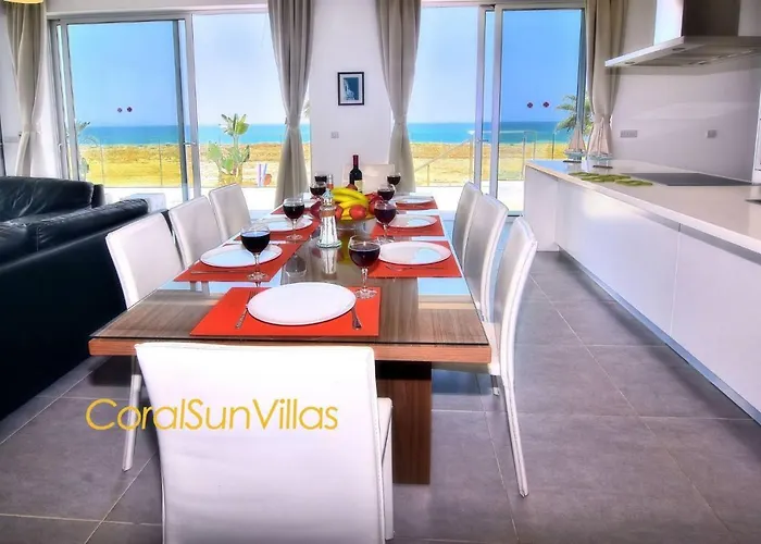 Blue - Front Spectacular Sleeps 10